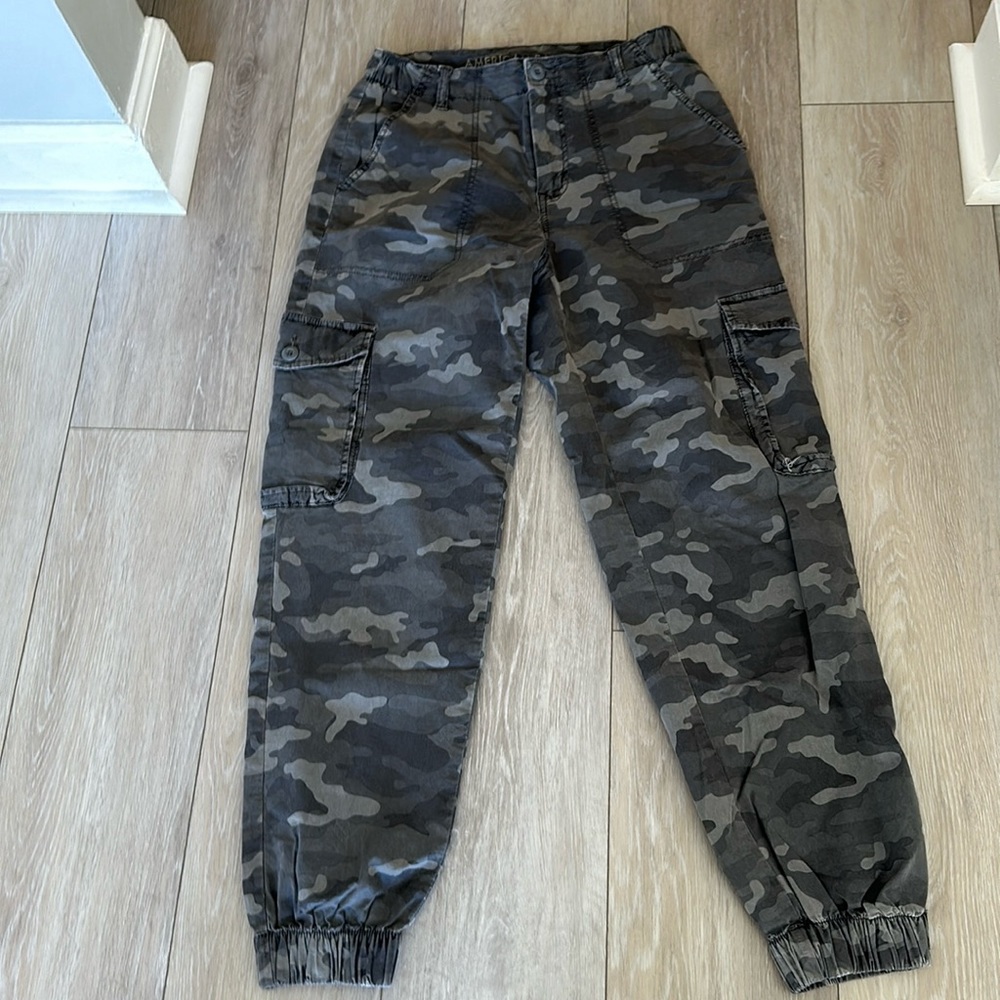 American Eagle US Size 2 - Super Stretch Pants